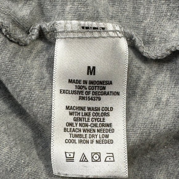 Lot Of 2 Aeropostale Men's Size Medium NY And NE 1987 Tee Shirts Preowned - Picture 15 of 16